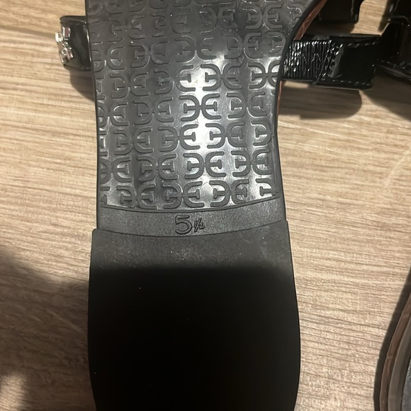 Sam Edelman - Picture 4 of 4